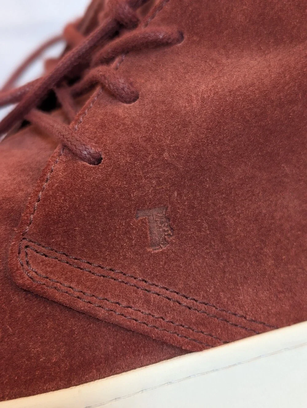 Tod’s Men’s Suede Chukka Boots Burgundy Made in Italy Size 8.5